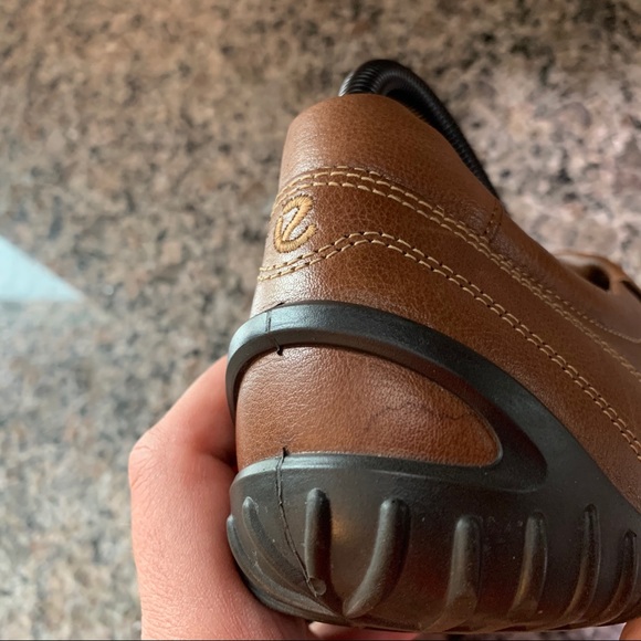 Ecco Womens Brown Leather Slip On Walking Loafers - Picture 9 of 10